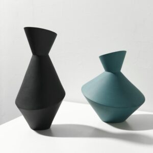 2 Different shape vase